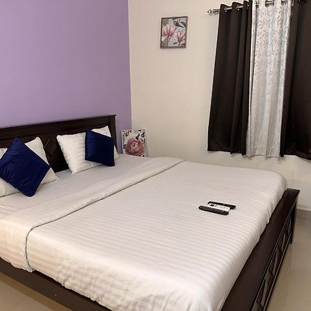 Srichand Business Class Rooms Thiruvallur Экстерьер фото